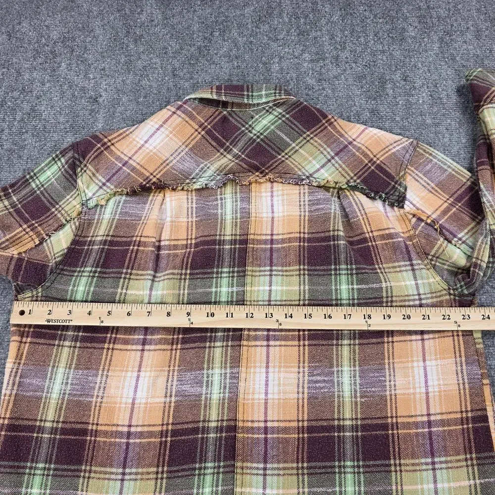 BDG Shirt Womens XS Multicolor Plaid Flannel Raw Hem Button Up Relaxed Fit Boho - Picture 5 of 16